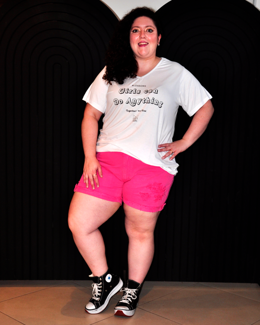 CAMISETA GIRLS CAN DO ANYTHING BRANCA