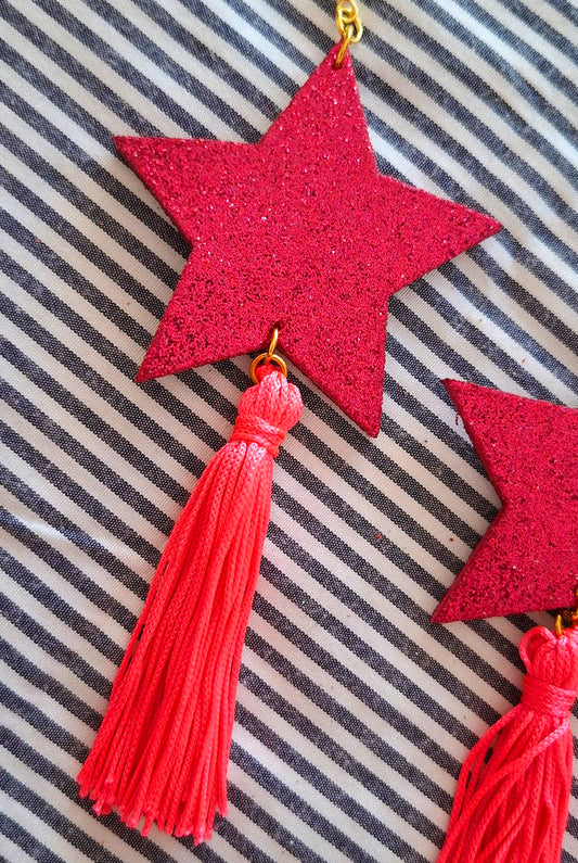 BRINCO ESTRELA TASSEL ROSA