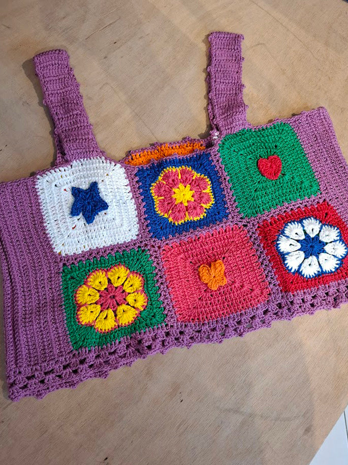 CROPPED CROCHÊ FLORES