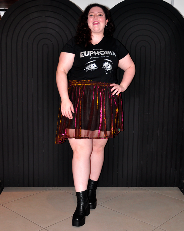 CAMISETA DECOTE EM V EUPHORIA