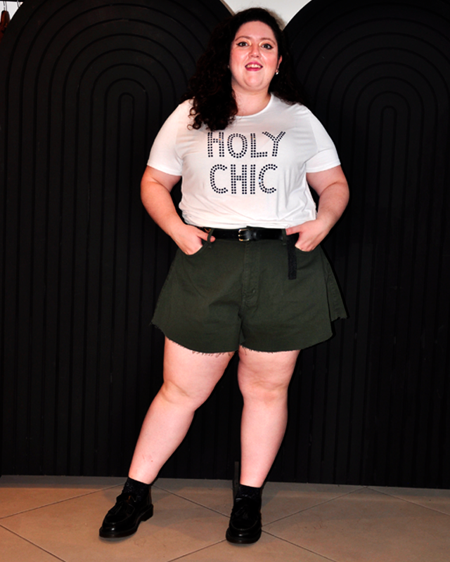CAMISETA MANGA DOCE HOLY CHIC STRASS BRANCA