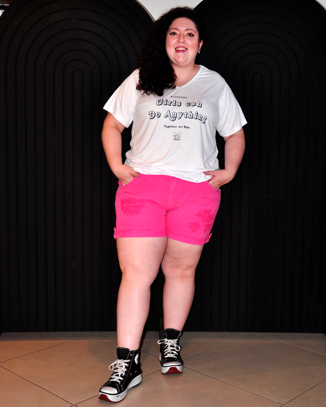 CAMISETA GIRLS CAN DO ANYTHING BRANCA