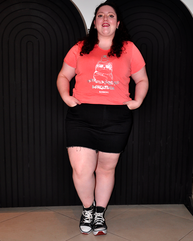 BLUSA GATA IMPAQUITADA GOIABA