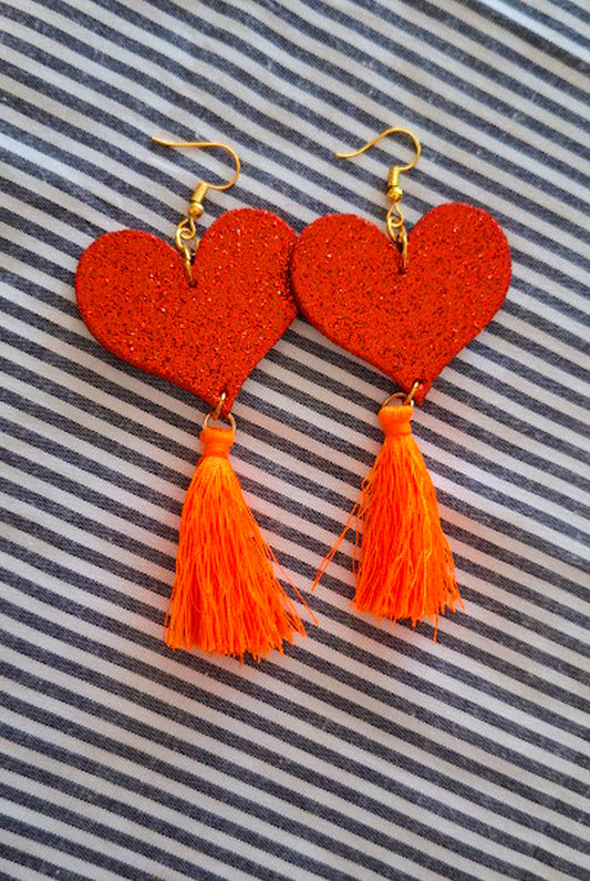 BRINCO CORAÇÃO TASSEL