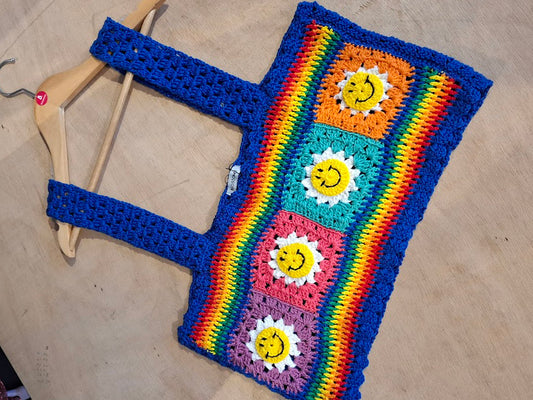 TOP CROPPED CROCHE SMILE AZUL